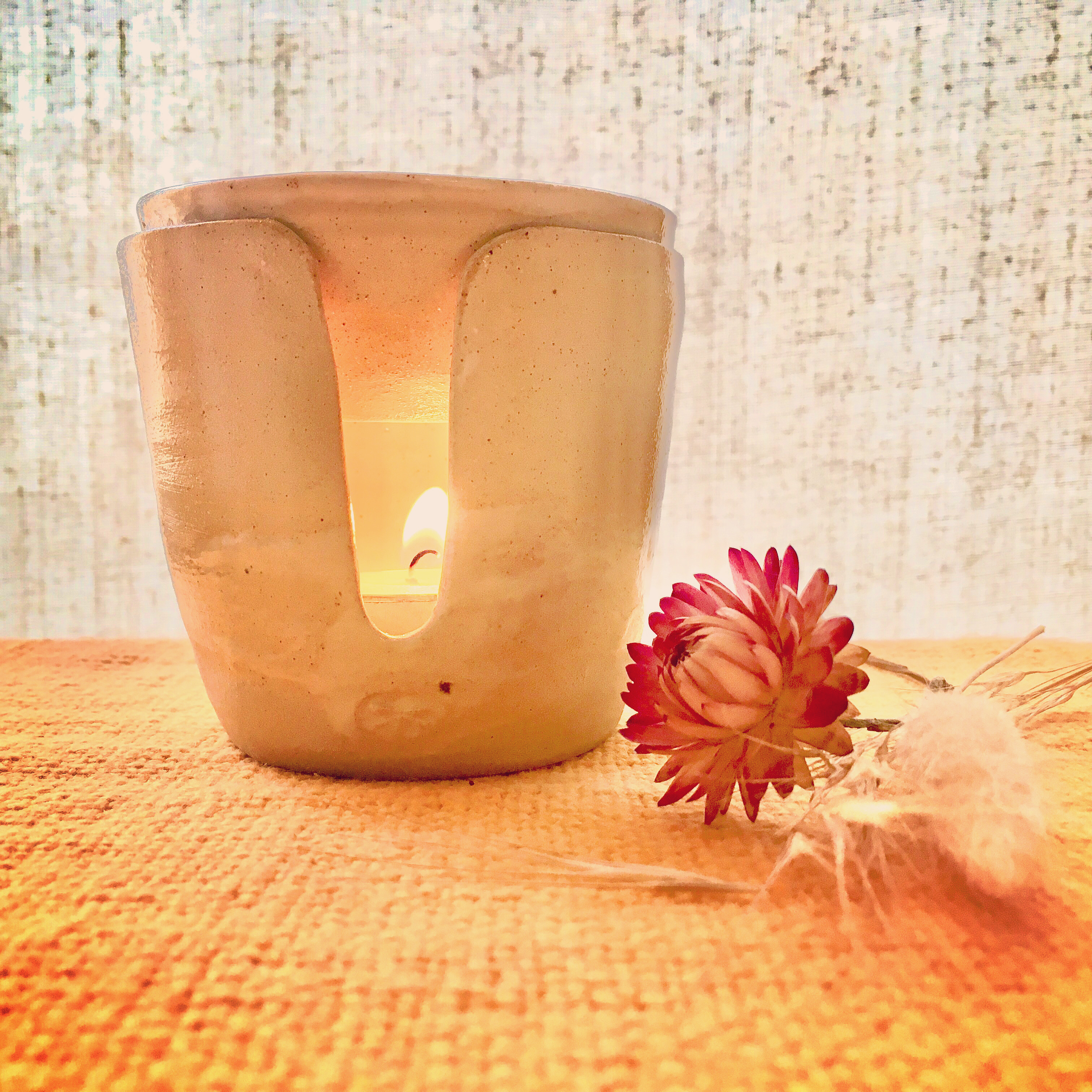 4d9b01f5-c345-4b74-ba1f-f91076f42556-1